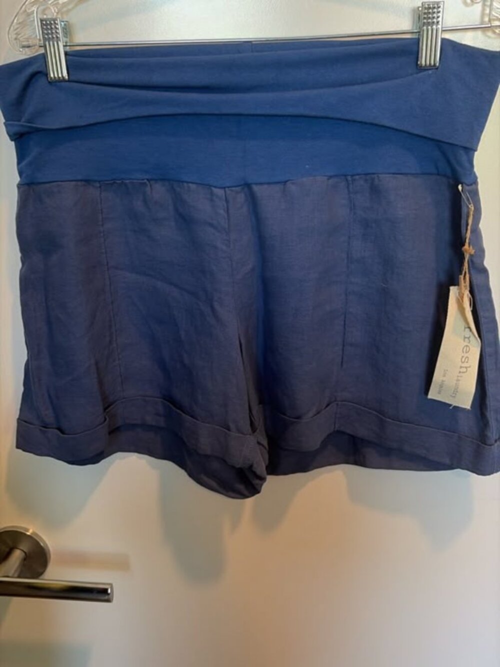 NWT Fresh Laundry Navy Blue Foldover Waist Casual Shorts Women’s Large Made in U